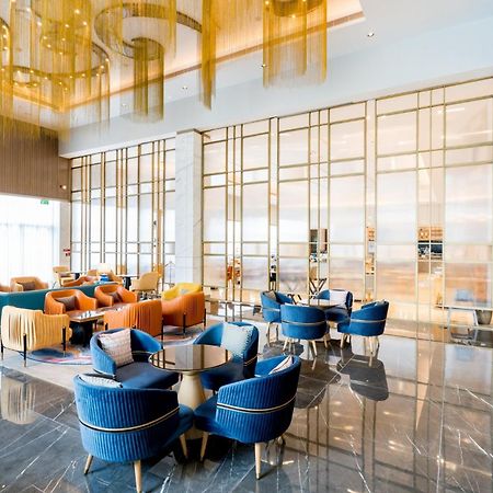 Holiday Inn Lucknow Airport By Ihg Exterior photo